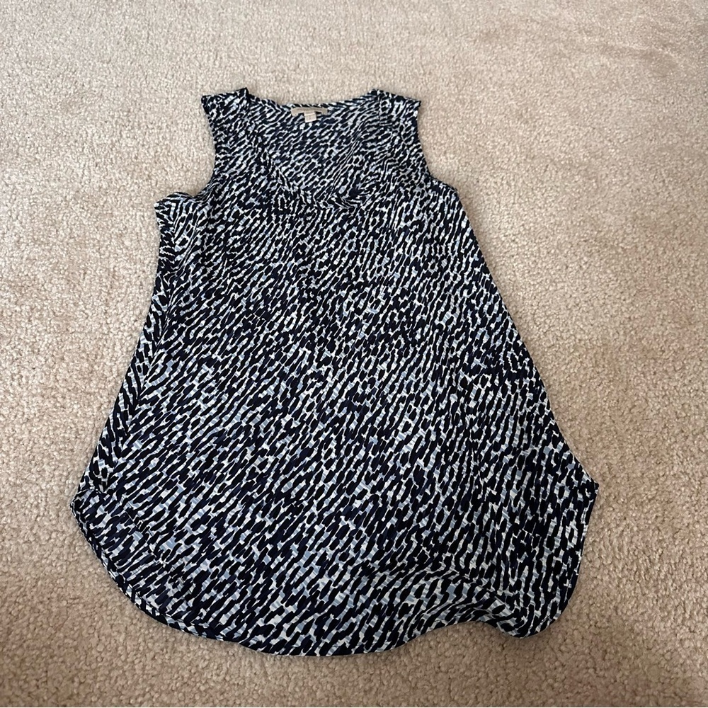 EUC Women’s Burberry Brit Sleeveless Top!
